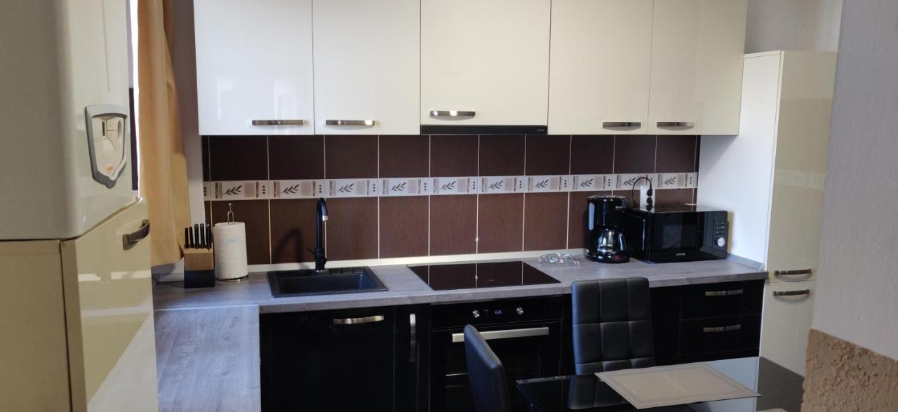 Home Apartament Braşov Eksteriør bilde